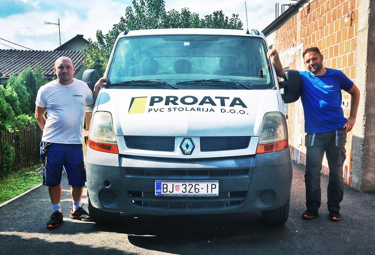Dario i Saša, osnivači PROATA PVC stolarije